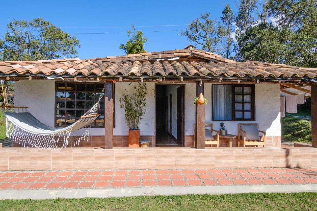 Hostal Casa Profunda - Santa Elena Medellín Exterior foto